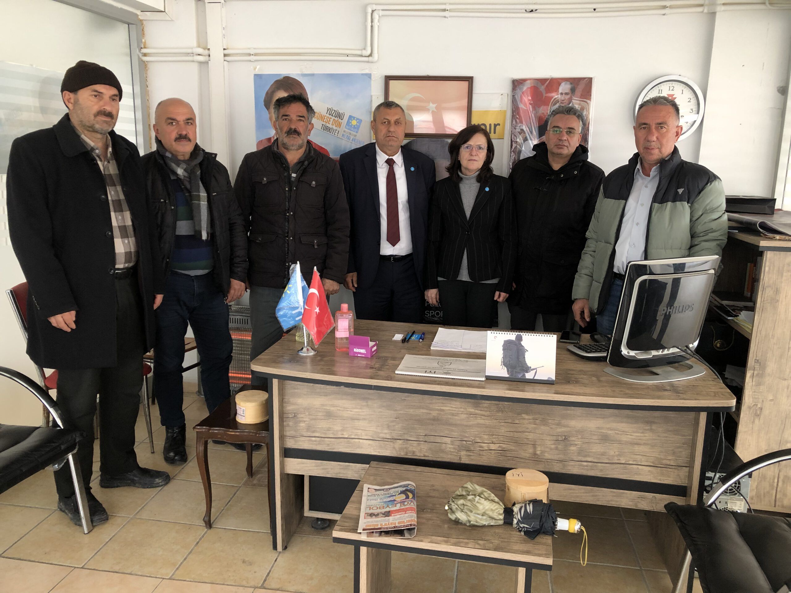 MELAHAT ÖZOĞLU İLÇE BAŞKANLARINI ZİYARET TURLARINDA