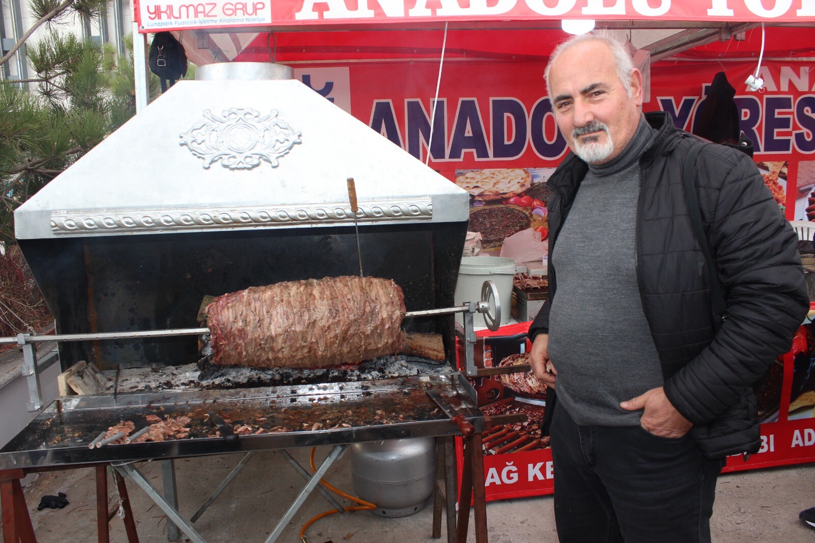 ÇORUM’DA 3. ERZURUM CAĞ KEBABI VE AFYON-KAYSERİ SUCUK GÜNLERİ BAŞLADI