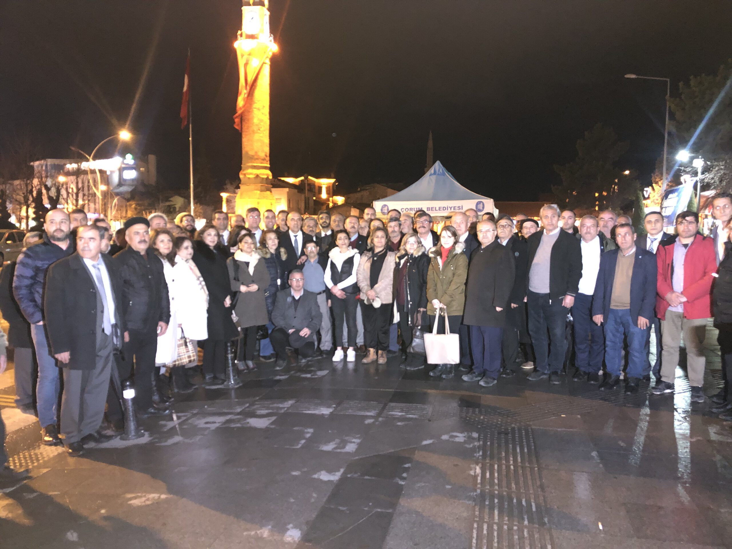 “ÇORUM SEVDALISIYIZ<br>HİZMET İÇİN TALİBİZ”