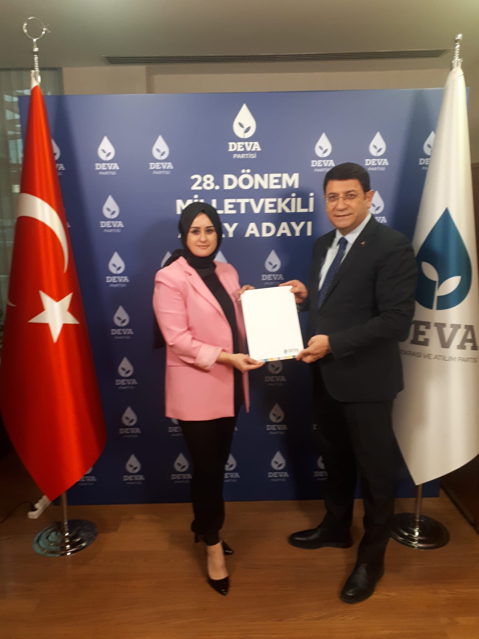 ZEHRA SUCU BENLİ, “YOKLUĞU VE YOLSUZLUĞU YOK ETMEK İÇİN GELİYORUZ”