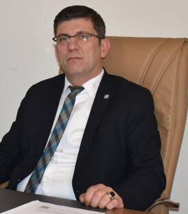 “İŞİNE BAK…”