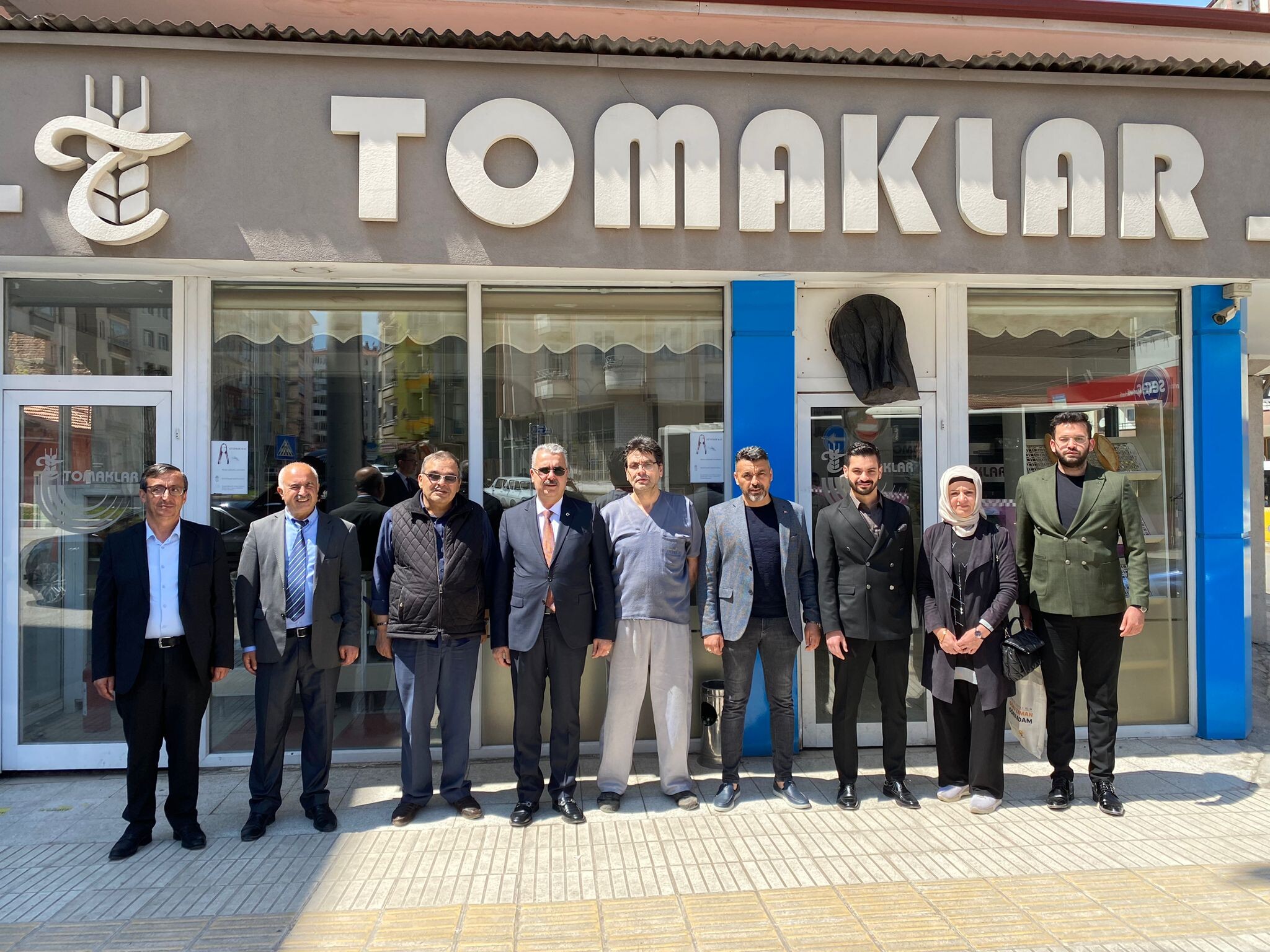 Vatandaşlar, ” Sizden Vekillik Değil, Bakanlık Bekliyoruz”