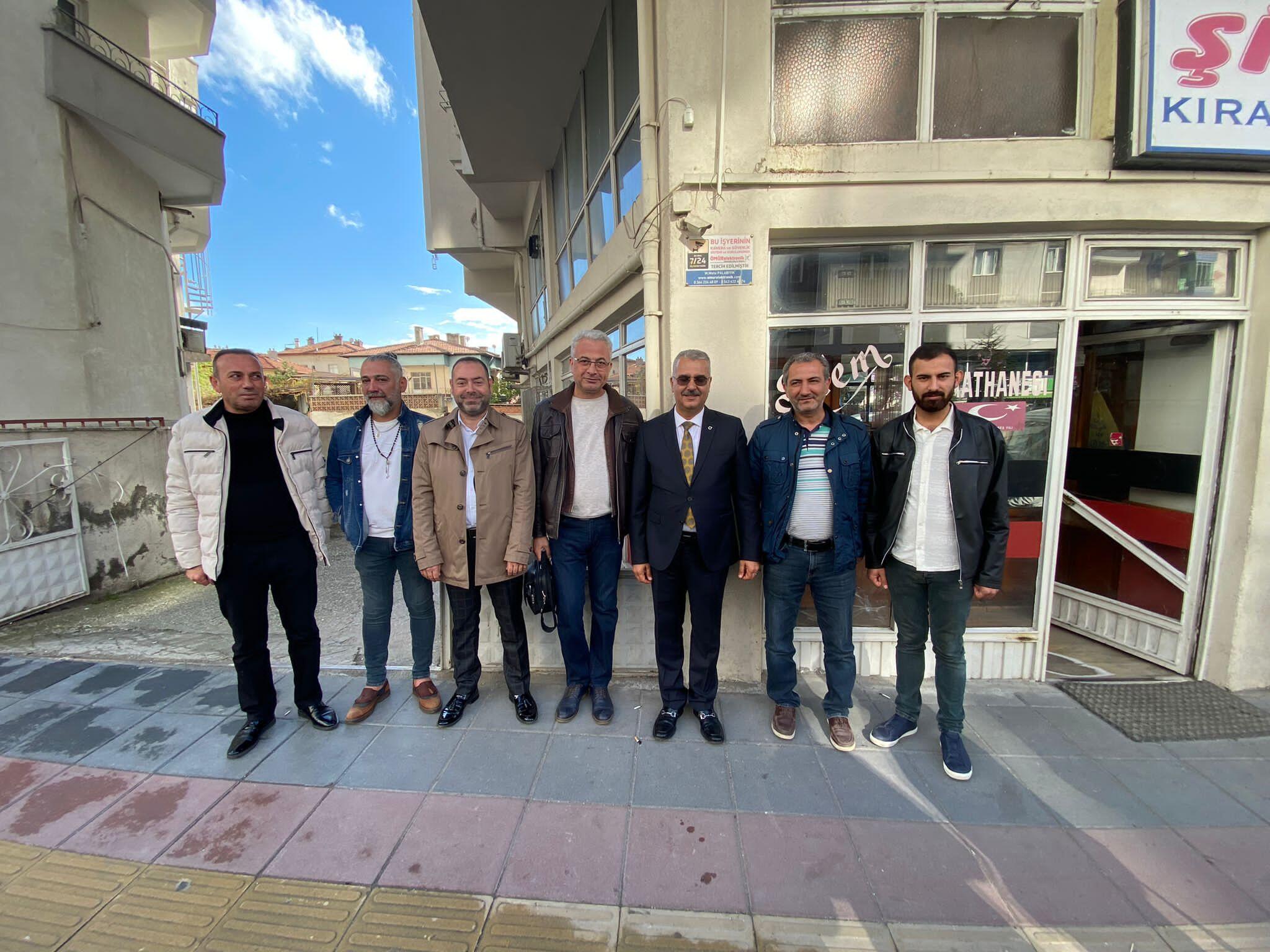 Ahlatcı, “Samimi ve Gayretle Çalışıyoruz”