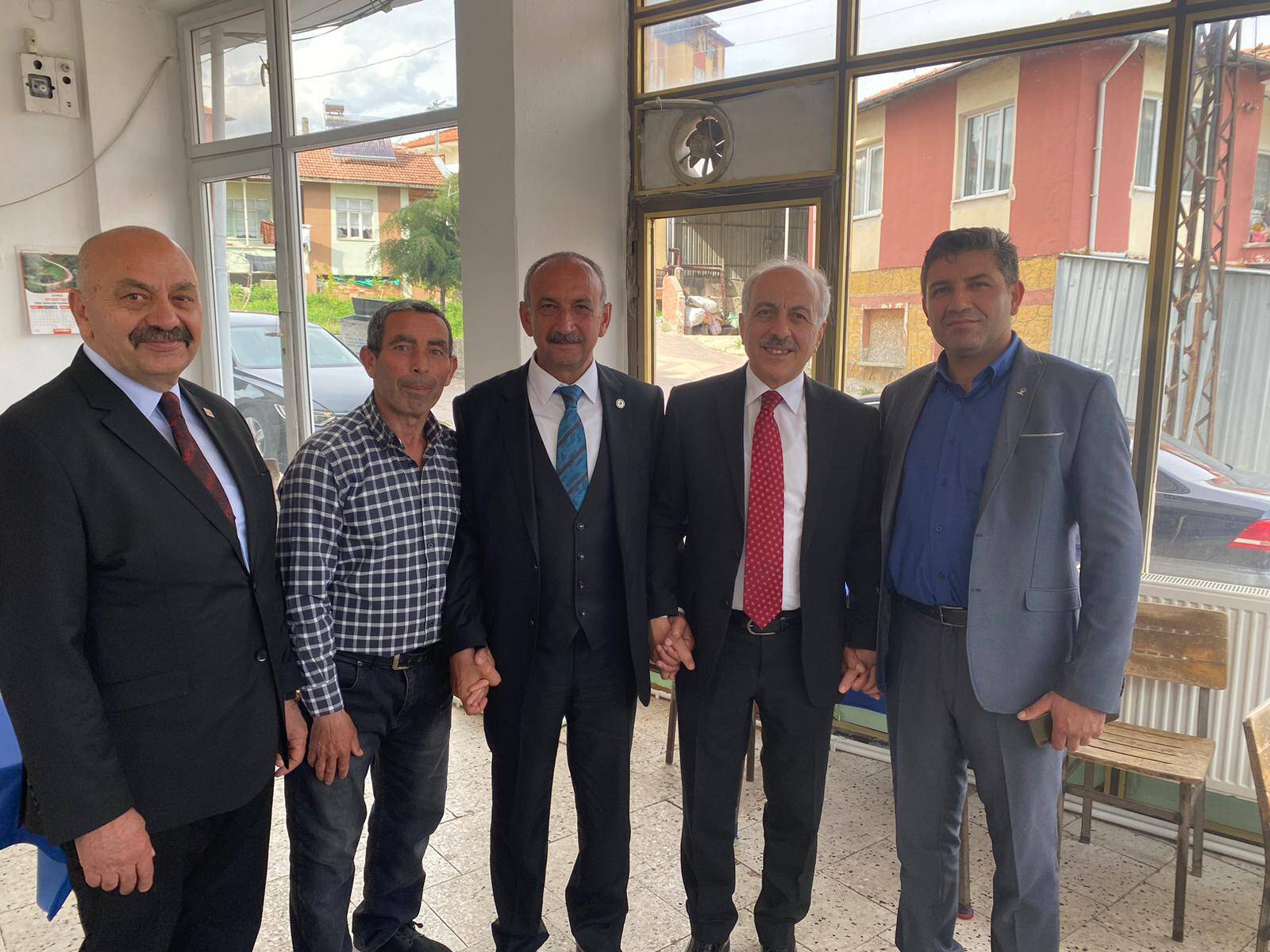 CUMHUR İTTİFAKI DİMDİK AYAKTA