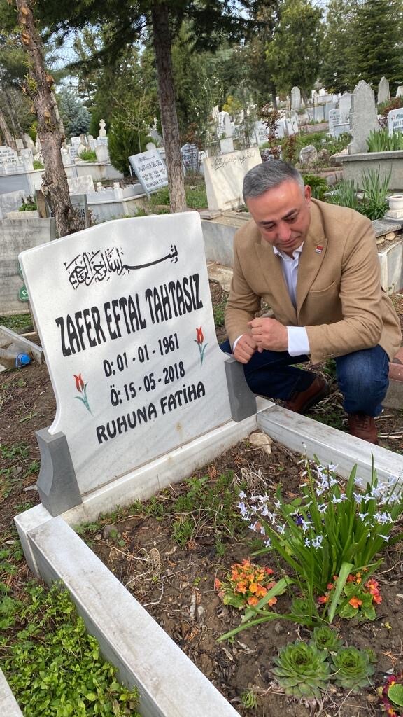 TAHTASIZ’DAN VEFA DUYGUSU
