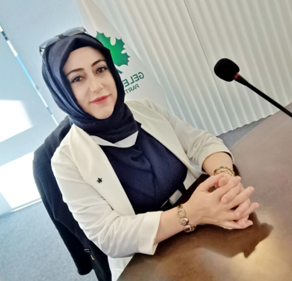 ‘Kadınları, siyasette daha çok görmek istiyoruz’