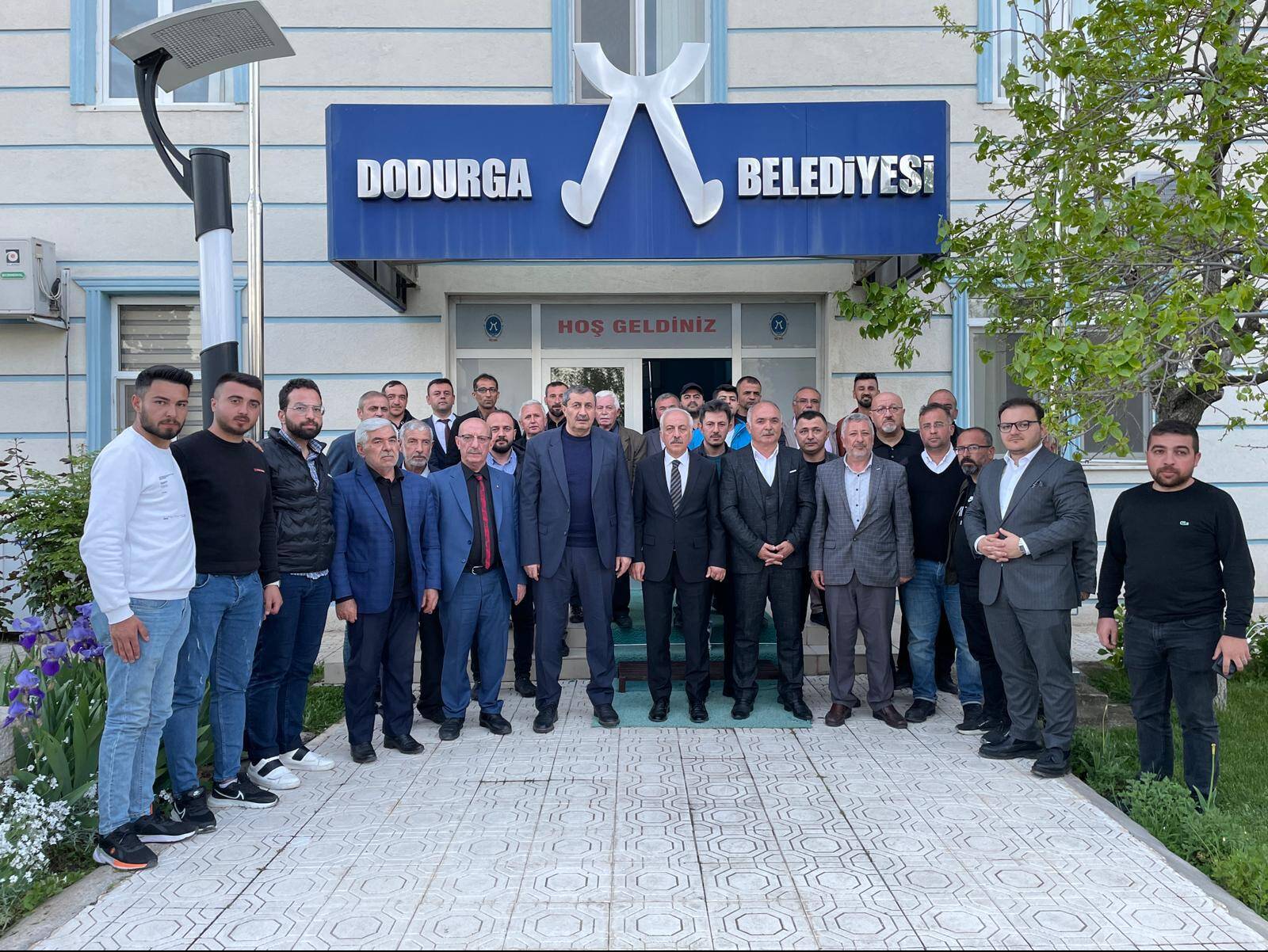 GÜL, TEMPOYU ARTIRDI,DURMADAN YORULMADAN İLÇELERİ GEZİYOR