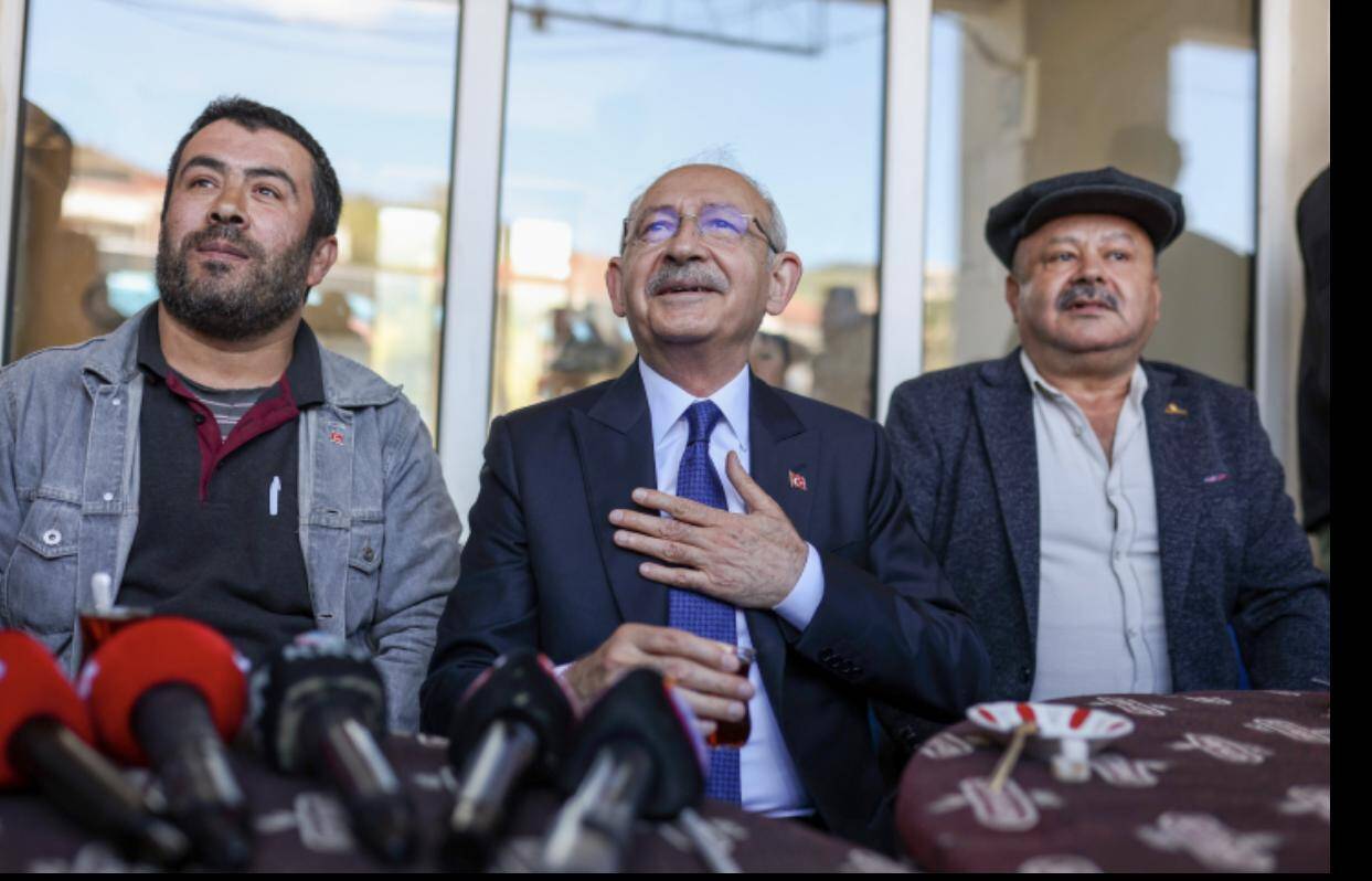 CHP GENEL BAŞKANI VE CUMHURBAŞKANI ADAYI KEMAL KILIÇDAROĞLU’NDAN, KAHRAMAN MADENCİLERE TEŞEKKÜR ZİYARETİ