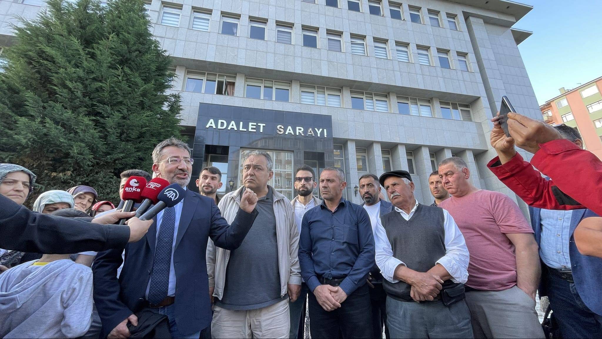 Günay’ı Darbeden 3 Muhtar 5 Kişinin Yargılanmasına Başlandı