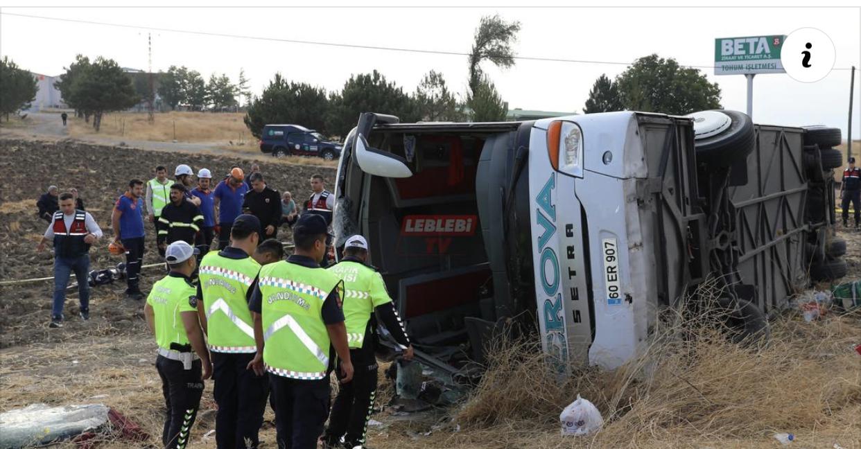 Amasya’da devrilen yolcu otobüsünde 5 kişi öldü, 30 kişi yaralandı
