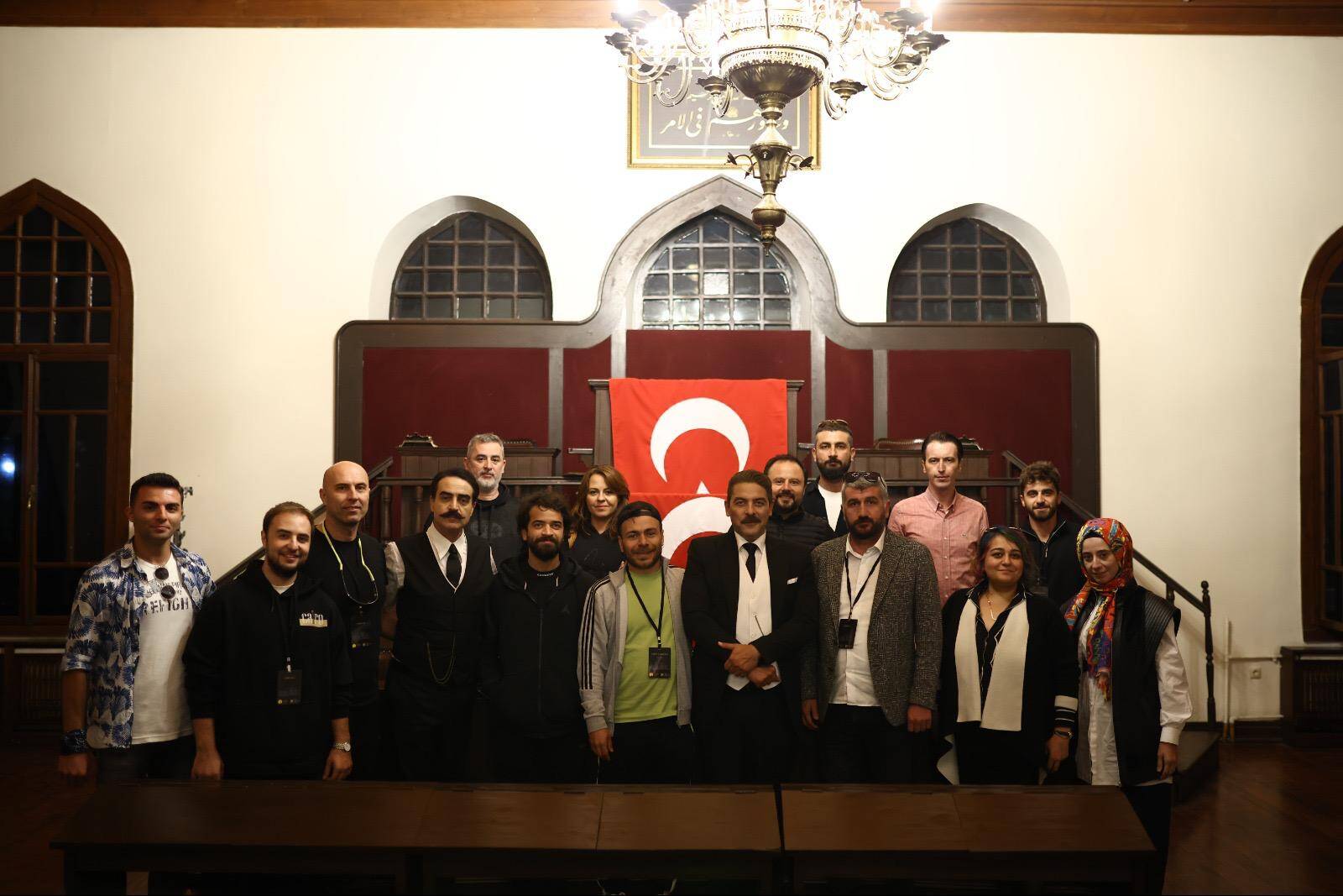 “Herkes Yapamaz” İçin Cumhuriyet’in 100. Yılına Yakışır Çalışma