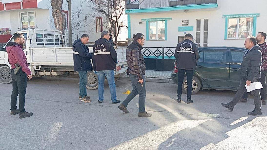 SİLAHLI KAVGADA1 AĞIR YARALI VAR