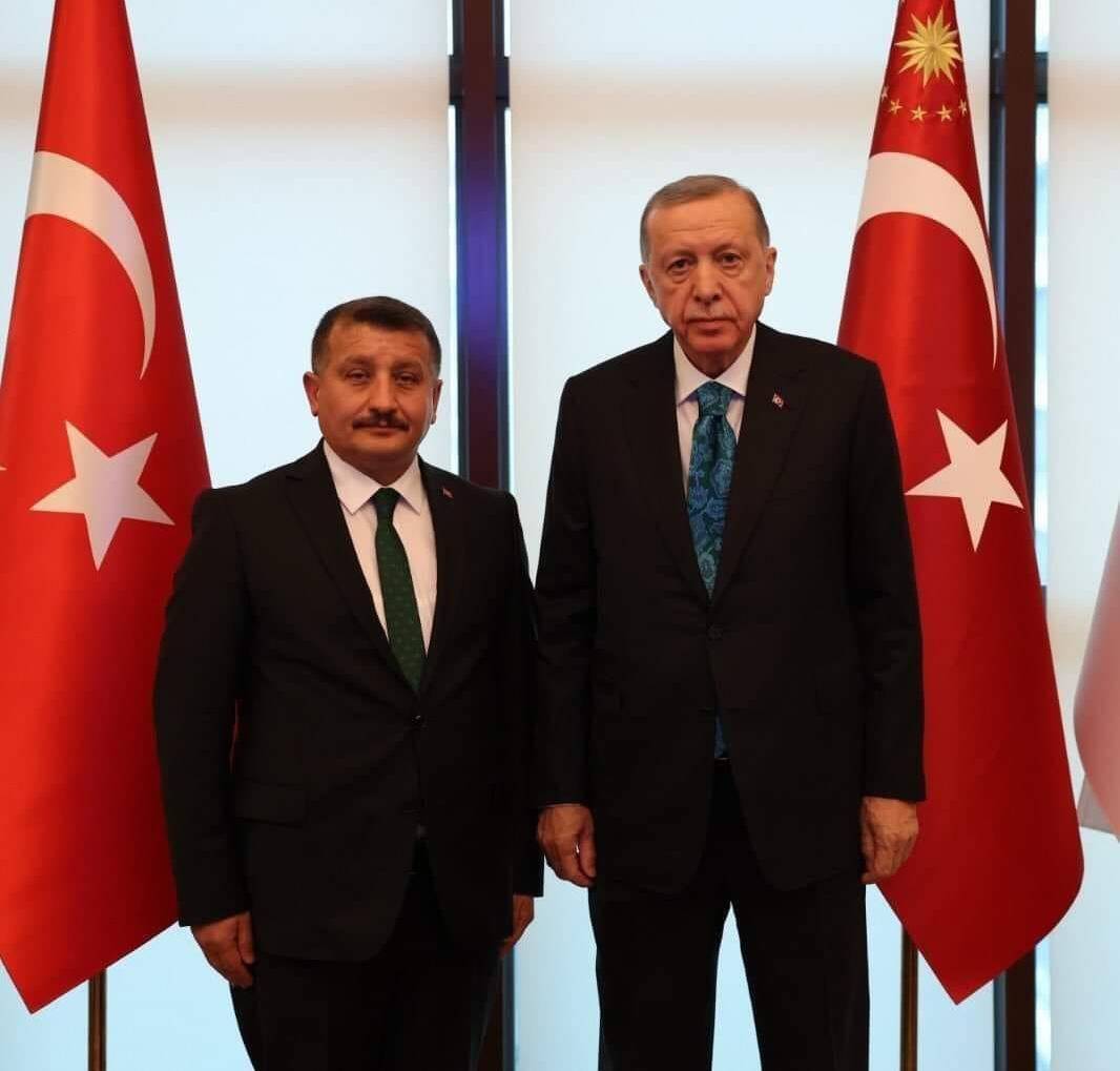 AK PARTİ’NİN İLÇE ADAYLARI BELLİ OLDU
