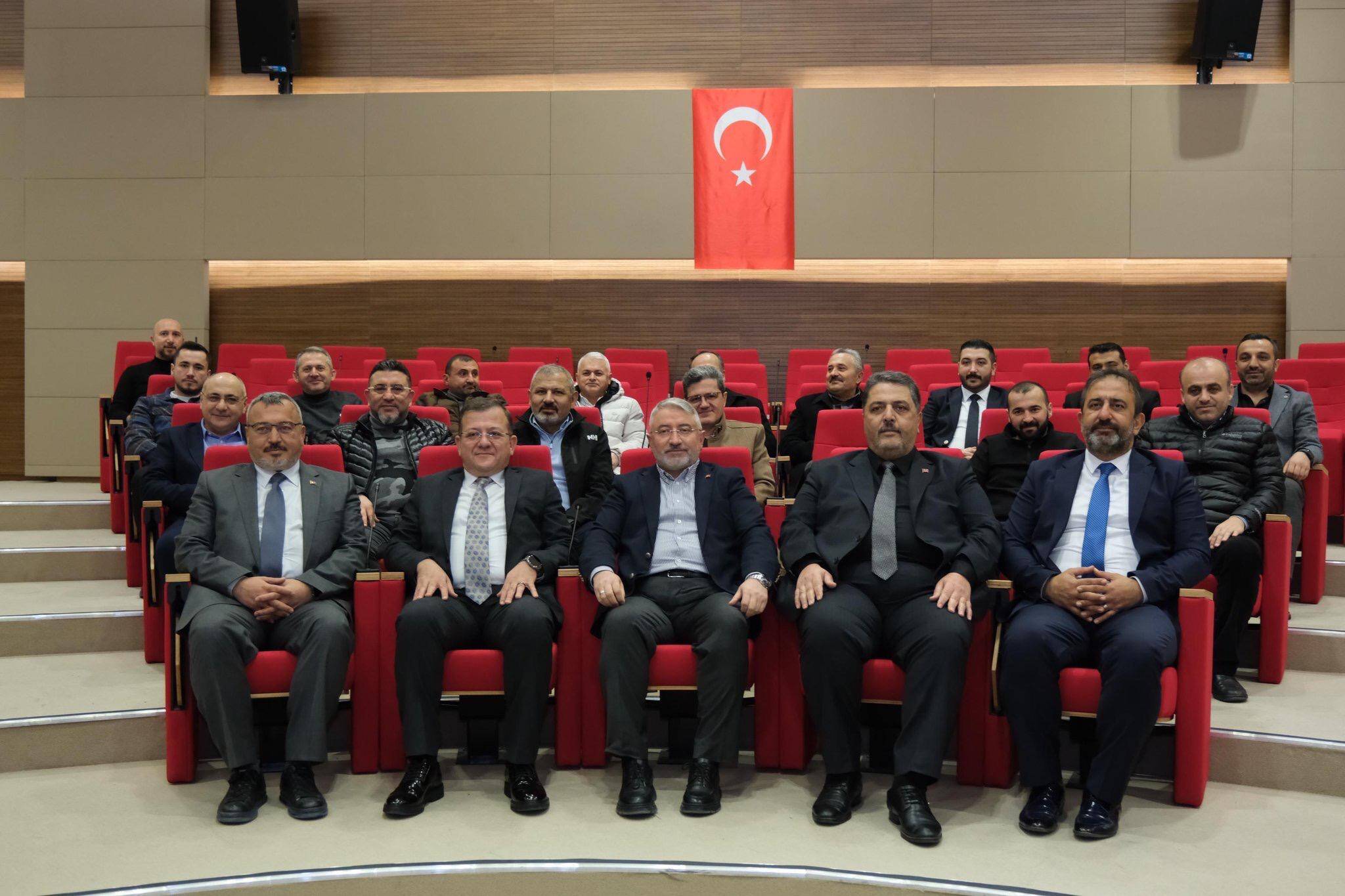 Başkan Aşgın, iş adamlarıyla buluştuİşadamlarından Başkan Aşgın’a tam not