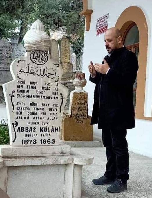 Yılmaz,“Biz din adamlarına değil din adamı görünümlü hainlere karşıyız”