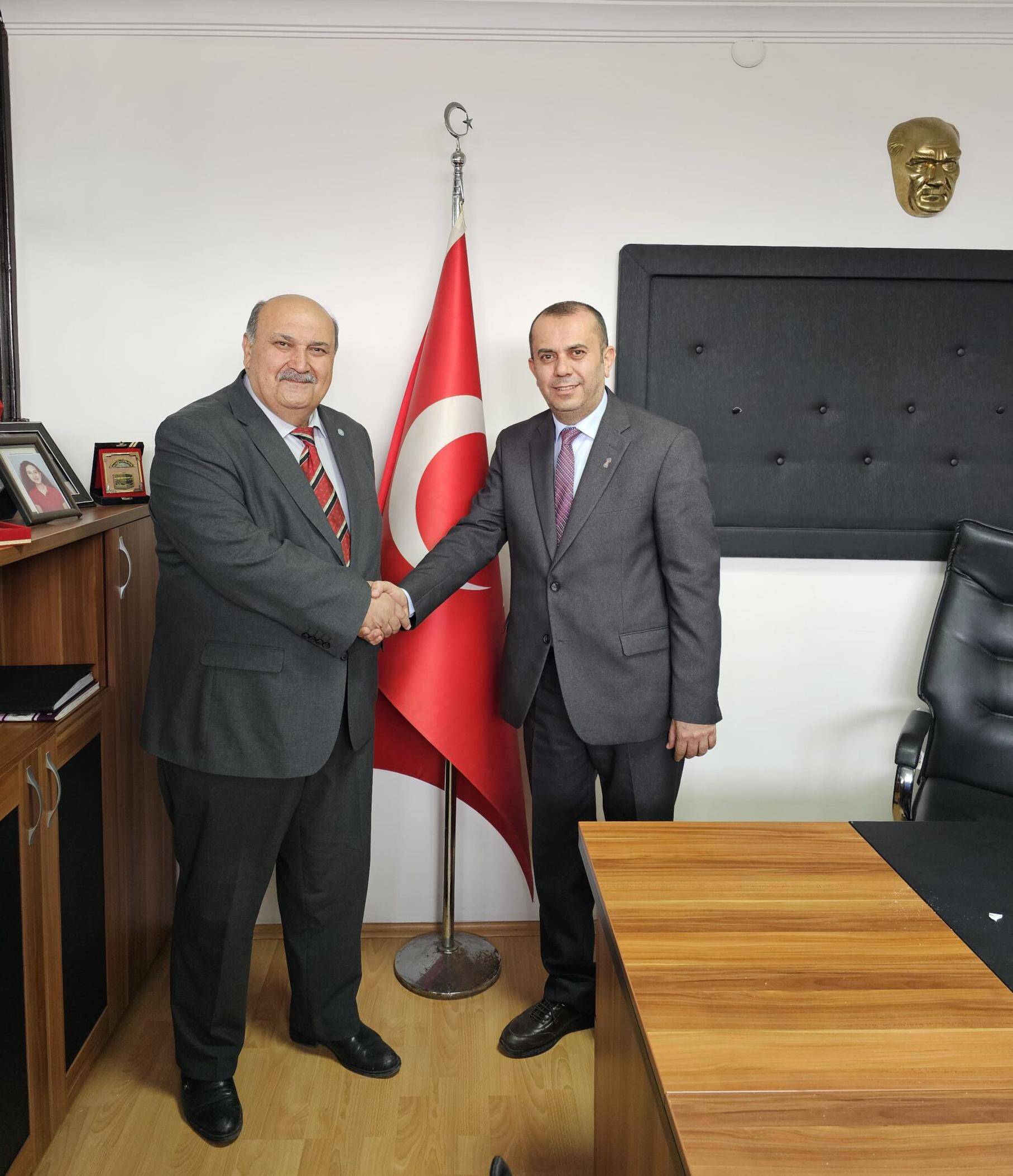 “ZİNCİR MARKETLERE RUHSAT VERİLMEYECEK”
