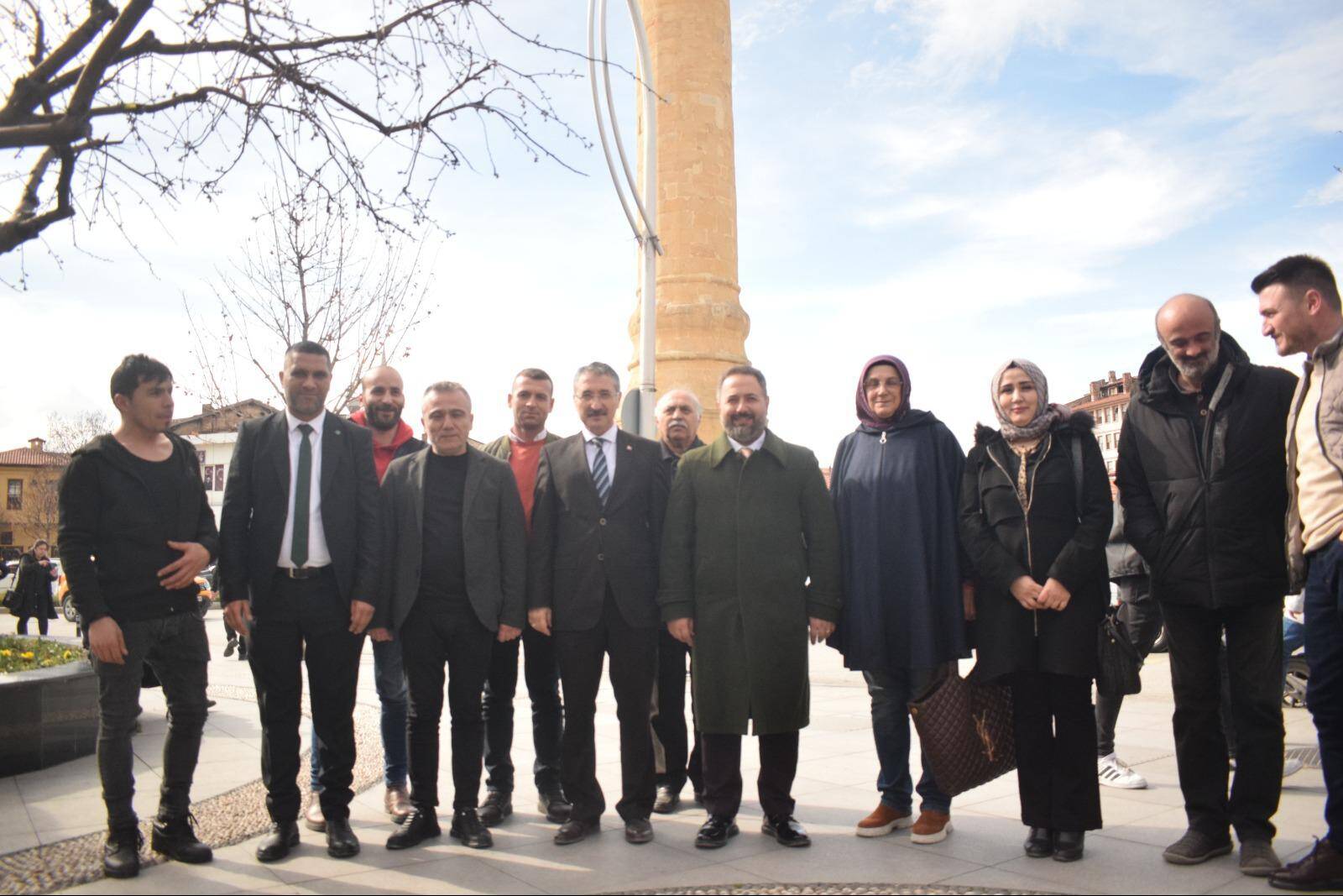 GELECEK PARTİ BAŞKAN ADAYINDAN SAĞLIK SEN’E ZİYARET