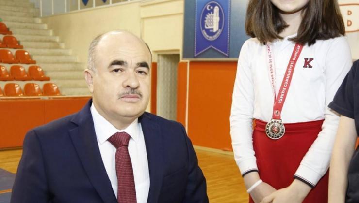 ŞEHİT KIZI BABASINA VERDİĞİ SÖZÜ TUTTU VALİ DAĞLI, MİRAYŞAH’I YALNIZ BIRAKMADI