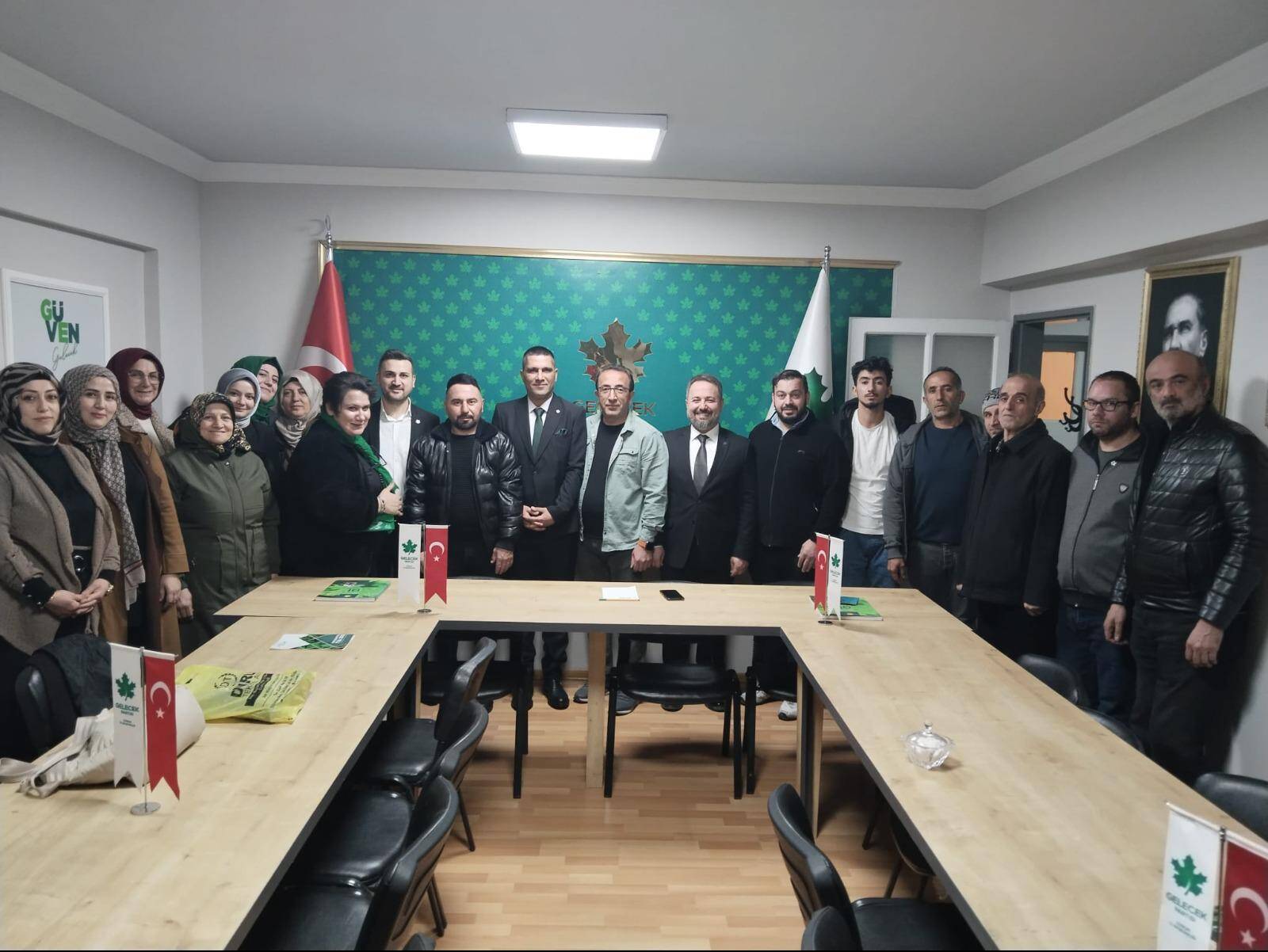 MEMLEKET PARTİSİ’İNDEN İSTİFA EDEN ÇOKSAYIDA KİŞİ GELECEK PARTİSİ’NE KATILDI
