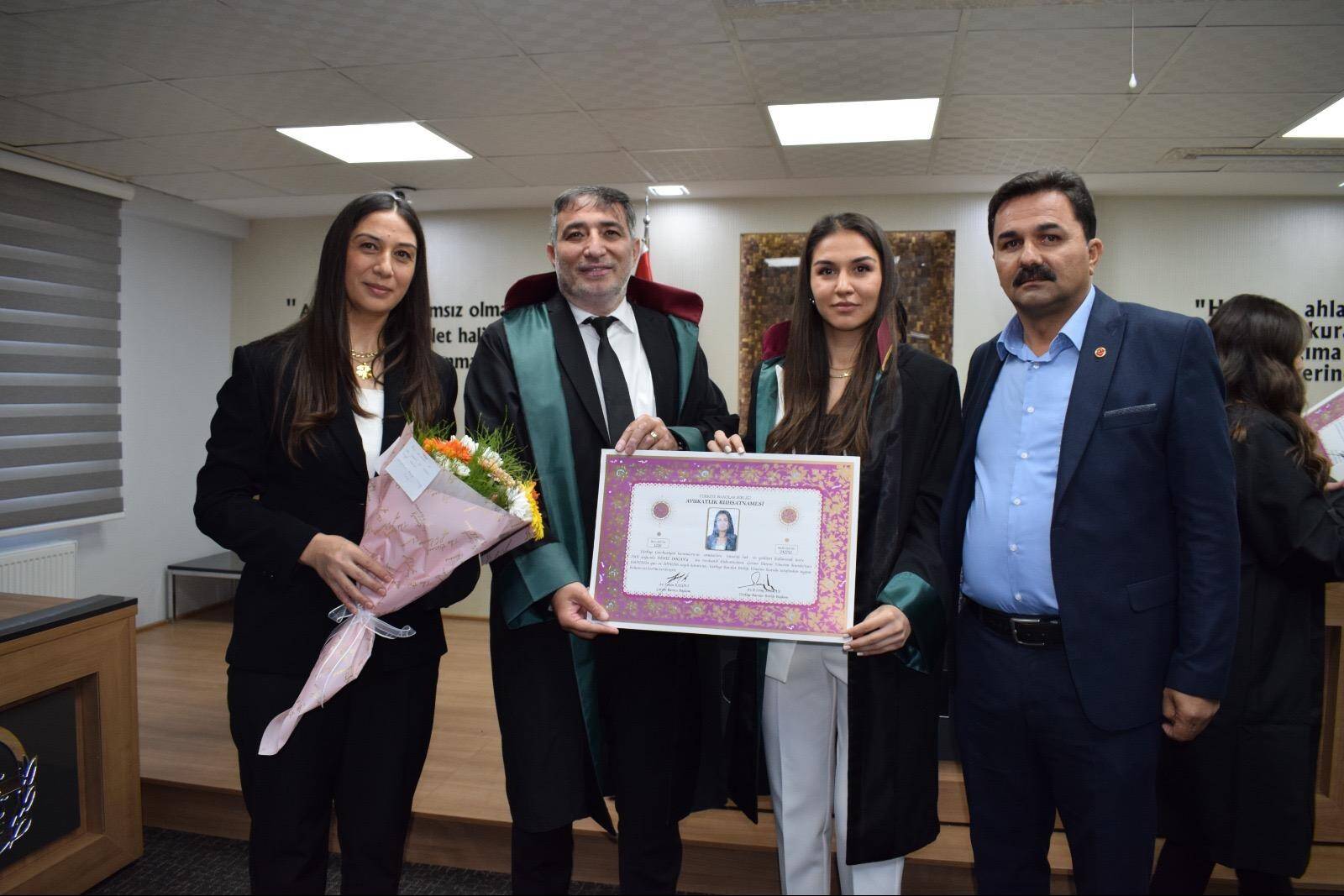 Deniz Doğan, Avukatlığa İlk Adımını Attı