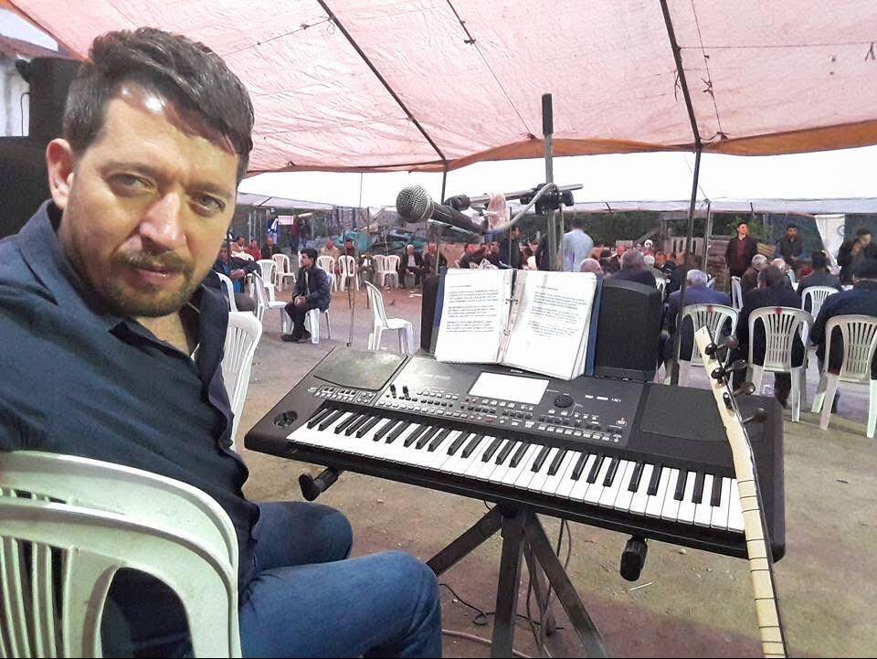 Sanatçı Özcan Serpinli kazada yaşamını yitirdi