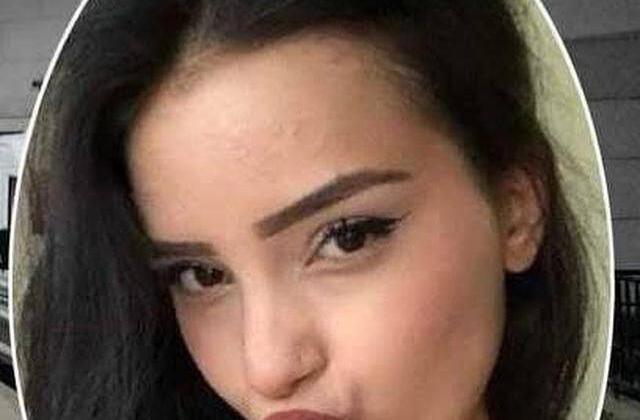 Arabada Fenalaşan Genç Kız Hayatını Kaybetti