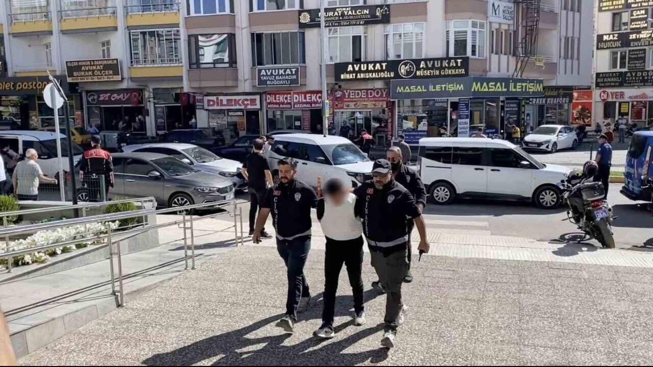 Çorum’da petshop cinayetinde 3 zanlı tutuklandı