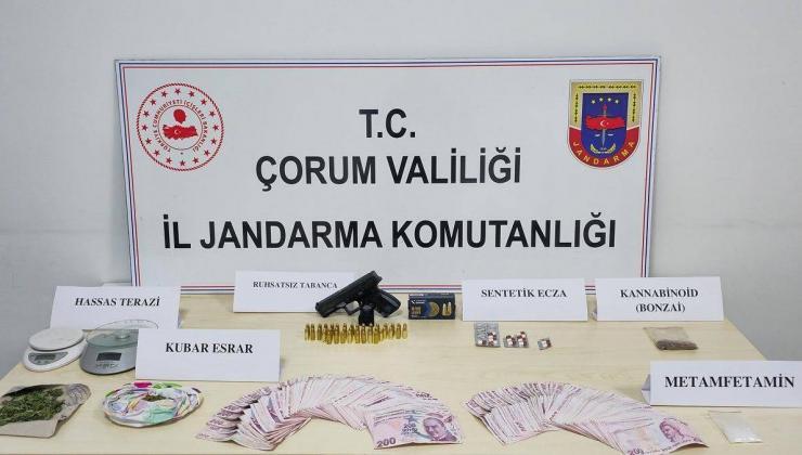 Jandarma Firariyi Çiftlik Evinde Yakaladı