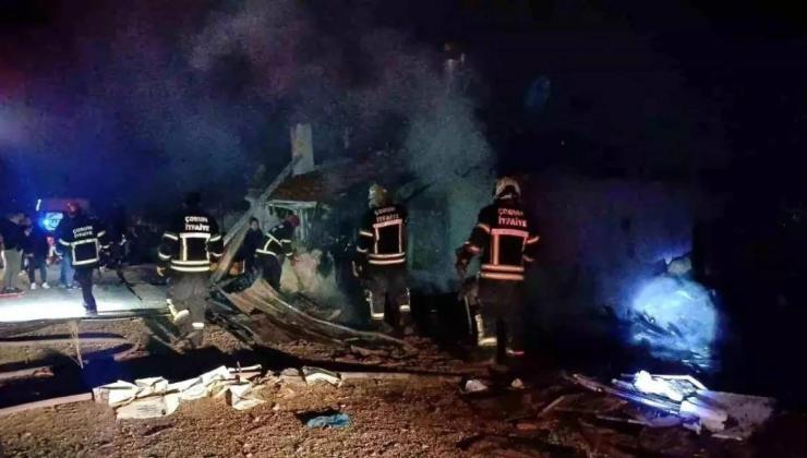 Gecekondu’da Yangın; 7 Kişi Dumandan Etkilendi