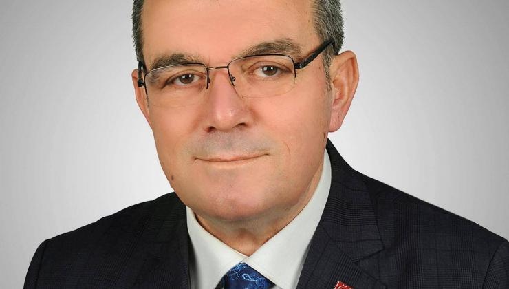 CHP İl genel meclisi Üyesi Er, Atatürk Anıtındaki YıpranmalarıMeclisin Gündemine Taşıdı