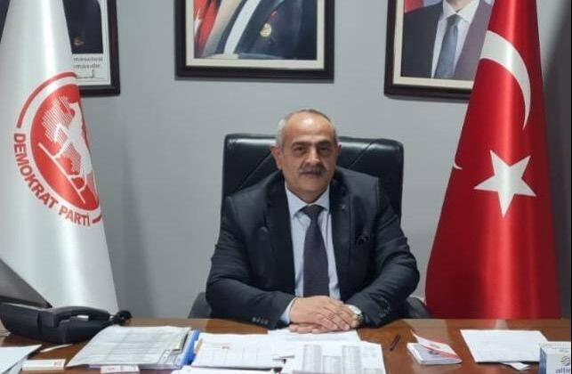 Demokrat Parti İlçe Başkanı Mehmet Tunç’tan Sert Tepki: “Muhtarlık Makamı Kimsenin Seçim Ofisi Değildir!”