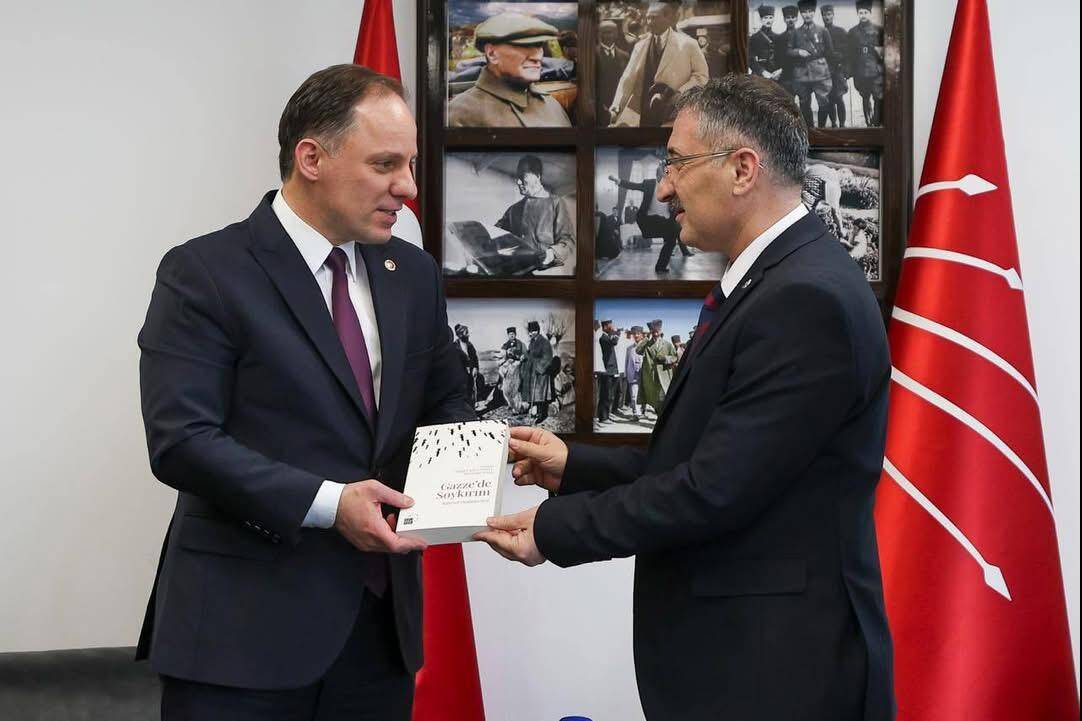 Siyasette Bayram Mesaisi: Gelecek Partisi Heyetine Rumi Bekiroğlu Başkanlık Etti