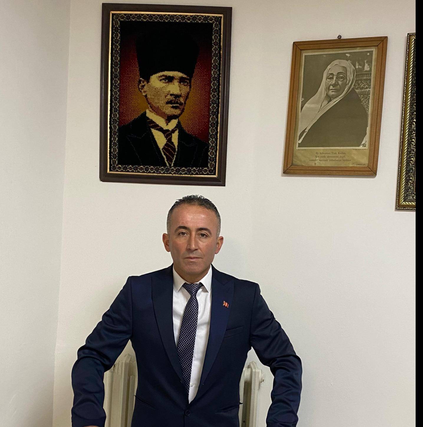 “Çocuklarımızın Aydınlık Geleceğini Savunmaya Devam Edeceğiz”