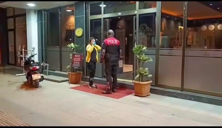 Çorum’da Otel Önünde Silahlı Pusuda Gizemli Mesaj: “Selamı Var” Diyerek Kurşun Yağdırdı!