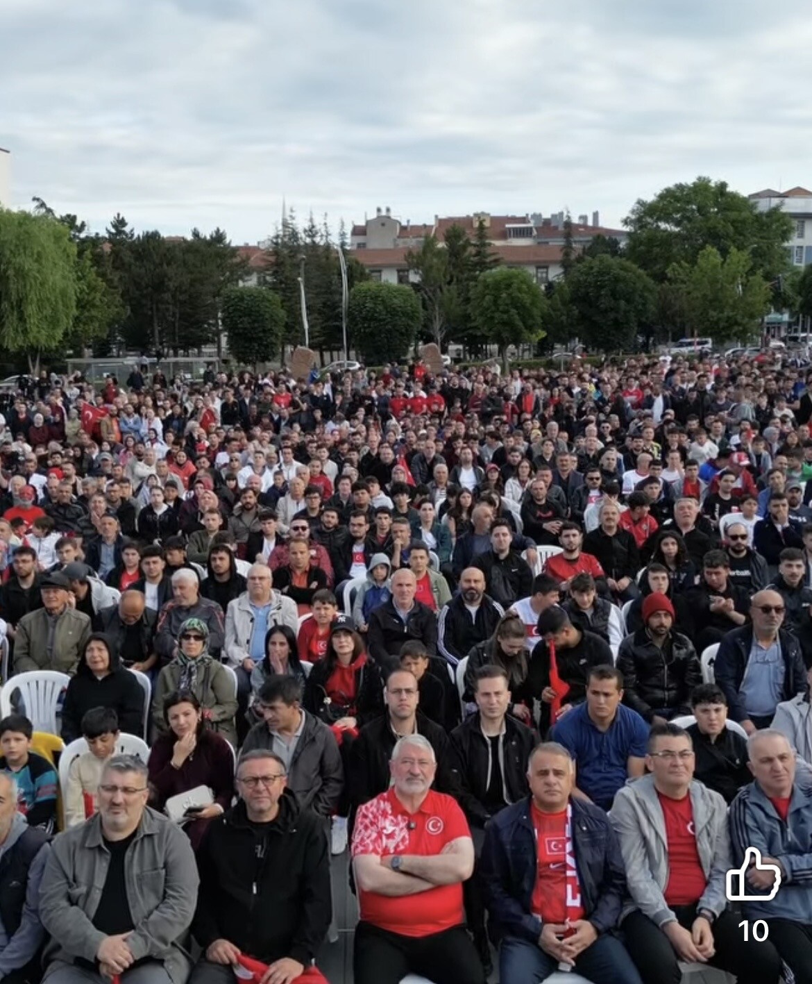 DİKKAT BU HABER BİRAZ İRONİ İÇERİR…Milli Takım’dan Büyük Fedakarlık: Gençlerin Geleceği İçin Gol Atmamaya Karar Verdiler