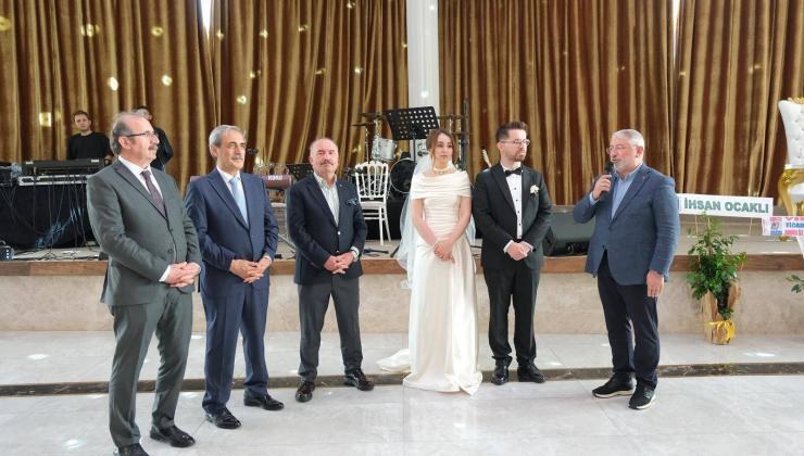 Çorum’da Seçkin Davetli Topluluğu Bu Düğünde Buluştu: Genç Doktorlar Ömür Boyu “Evet” Dedi