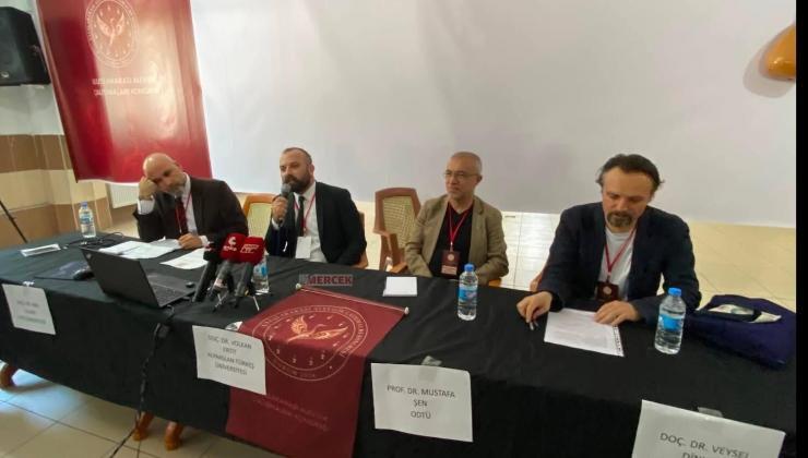 Çorum’da Tarihi Buluşma: Alevilik Kendi Dili ve Gerçekliğiyle Masaya Yatırılıyor