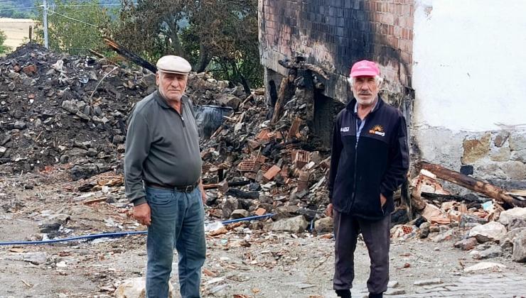 Çorum’da Yangında Evleri Küle Dönen Aile İçin Yardım Seferberliği Başlatıldı