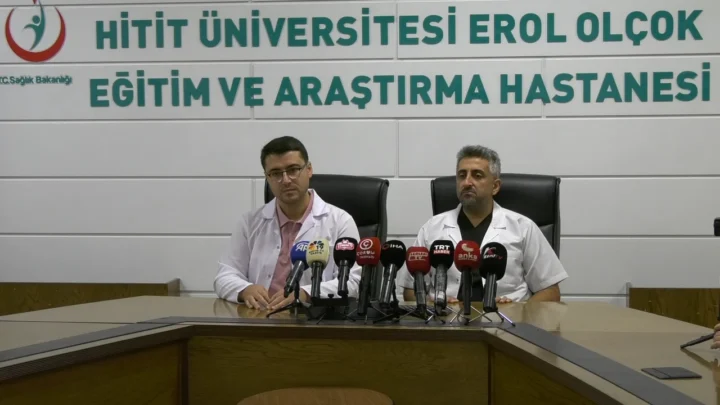 Çorum’da Sıradışı Operasyon: Öğretmenin Boğazından Canlı Sülük Çıkarıldı