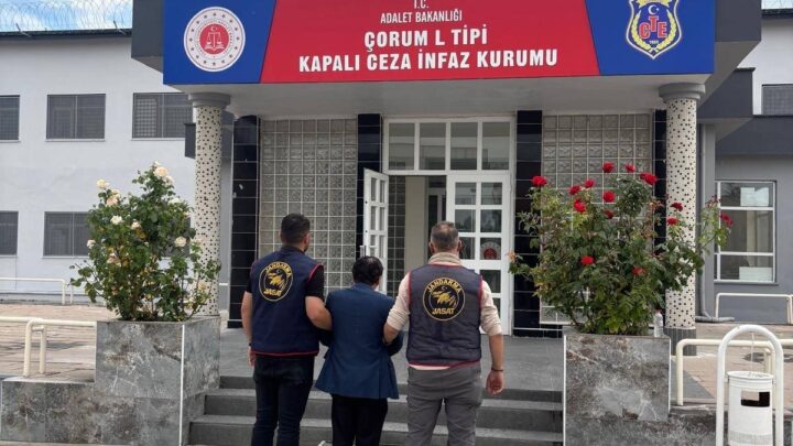 JANDARMA BÜTÜN PLANLARI BOZDU: HAPİS CEZASI BULUNAN 16 FİRARİ YAKALANDI