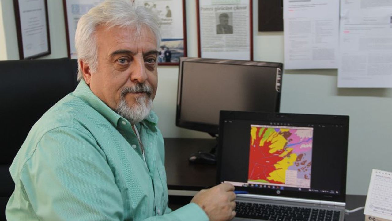 Prof.Dr. Vedat Deniz “Dünyanın En Etkili Bilim İnsanları”listesinin her iki kategorisine 7 yıldır aralıksız girmebaşarısı gösterdi.